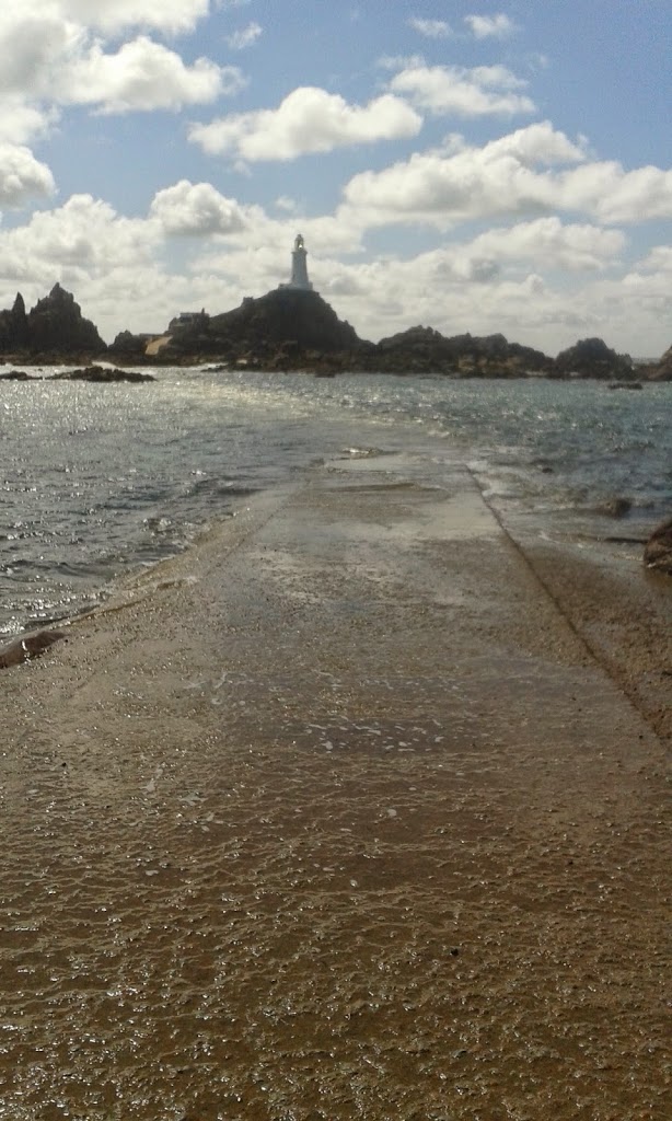 Corbière Lighthouse, Jersey, learning English